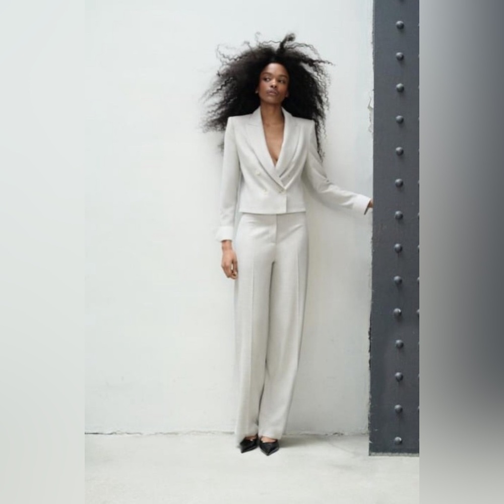SUIT ZARA DOUBLE BREASTED CROPPED BLAZER & HIGH WAISTED STRAIGHT CUT PANTS. NWT